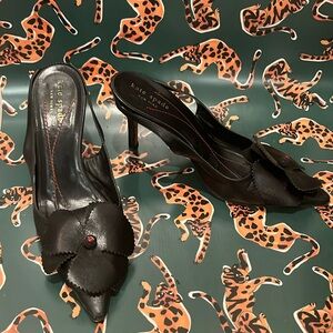 Kate Spade New York black leather heel sling back size 5.5 US